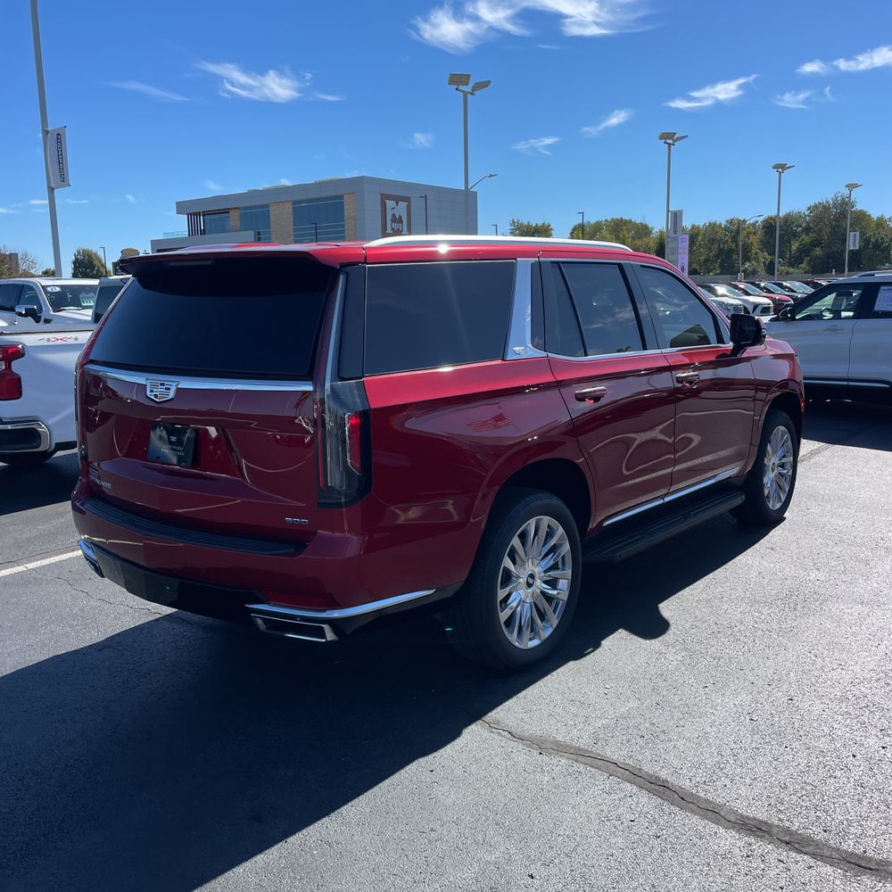 2023 Cadillac Escalade Premium Luxury