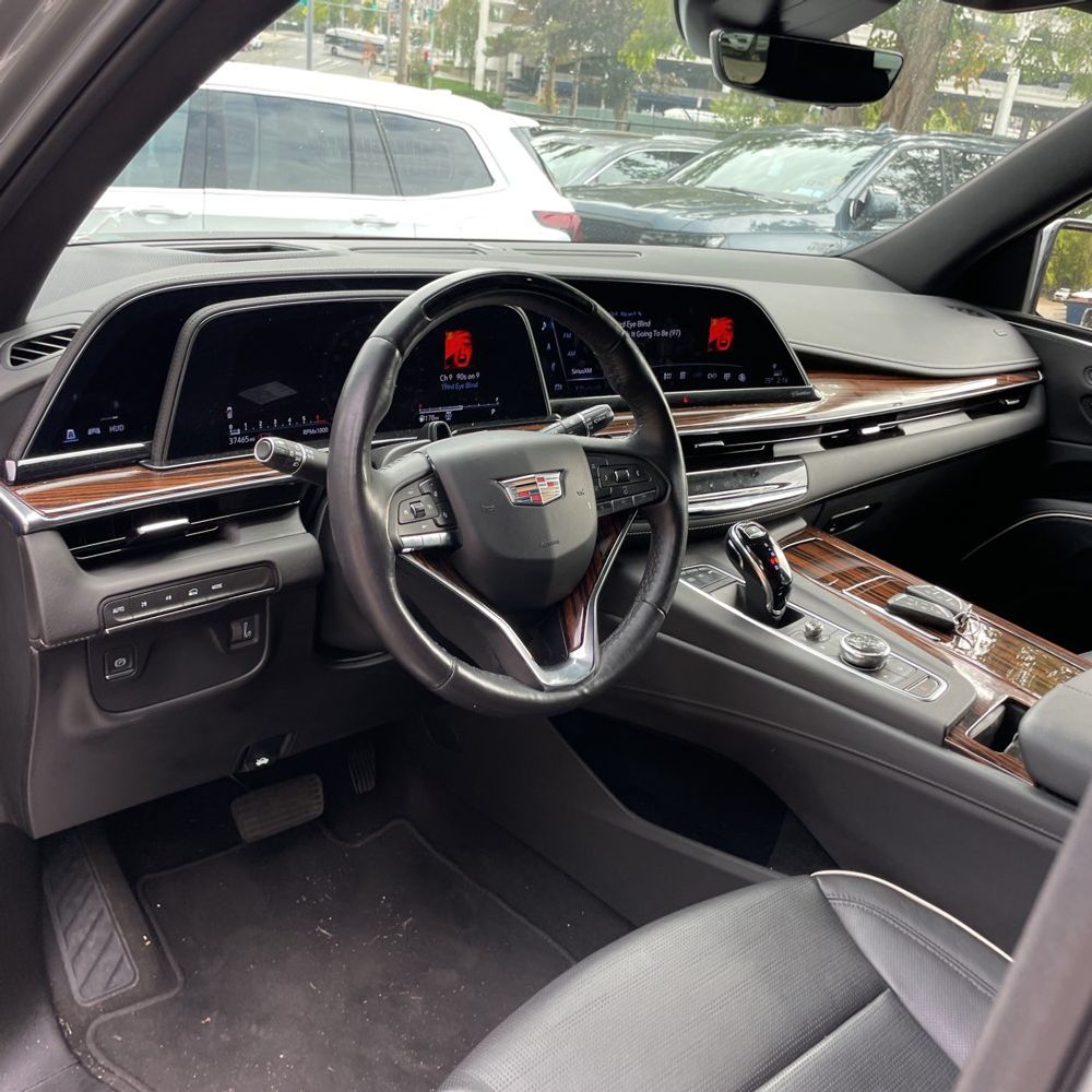 2023 Cadillac Escalade Premium Luxury