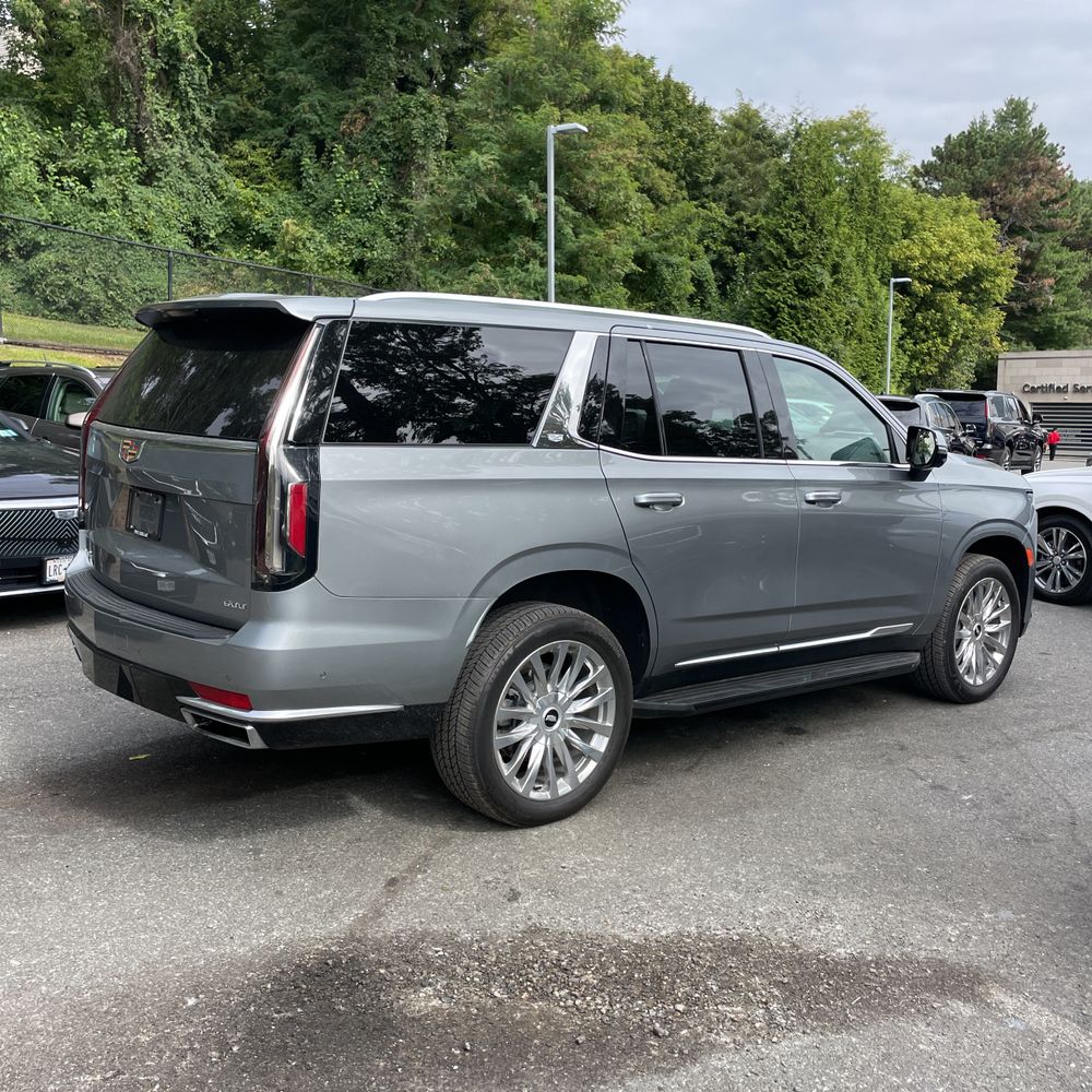 2023 Cadillac Escalade Premium Luxury