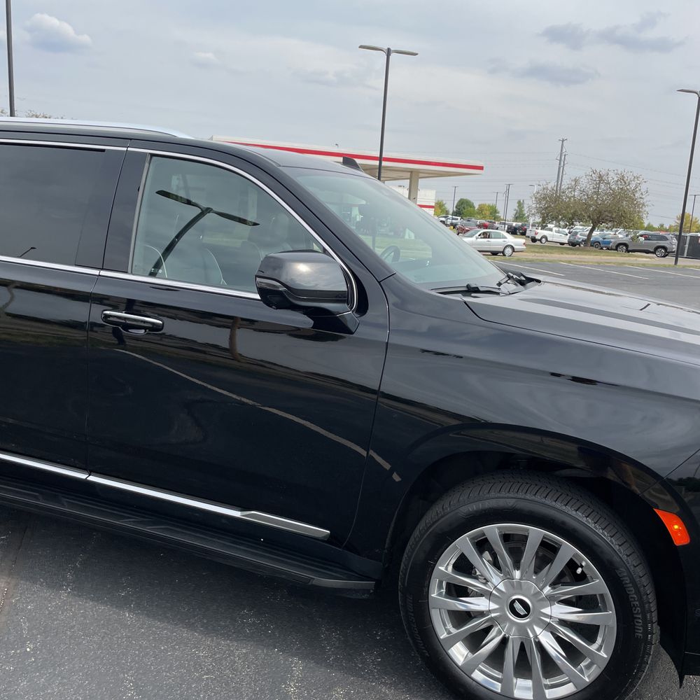 2023 Cadillac Escalade Premium Luxury