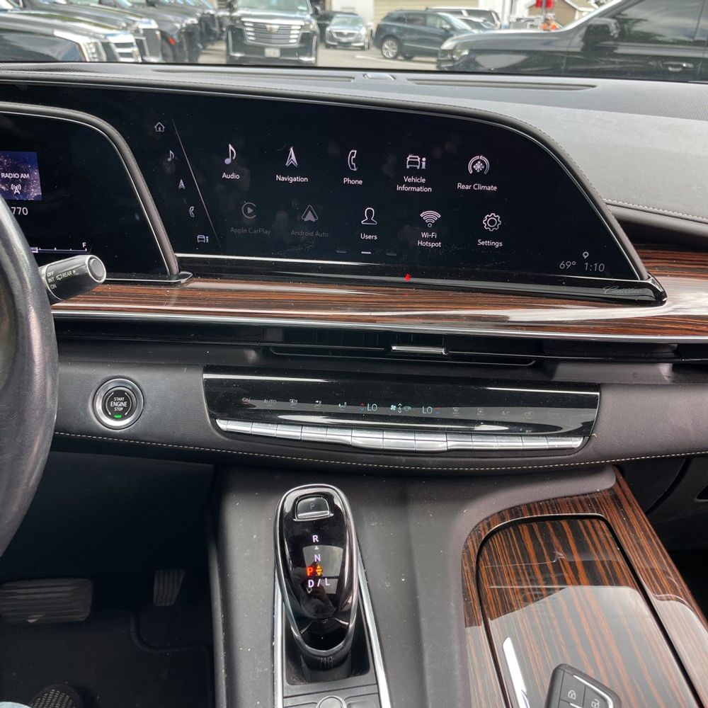 2021 Cadillac Escalade Premium Luxury