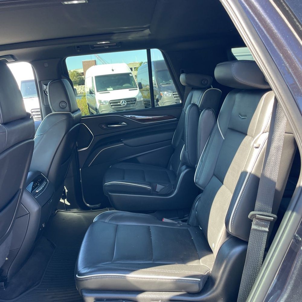 2022 Cadillac Escalade Premium Luxury