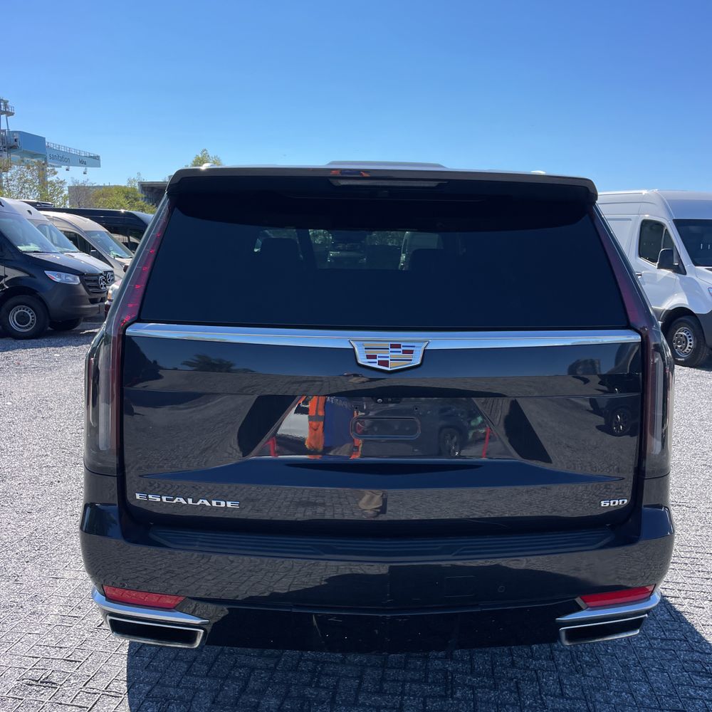 2022 Cadillac Escalade Premium Luxury