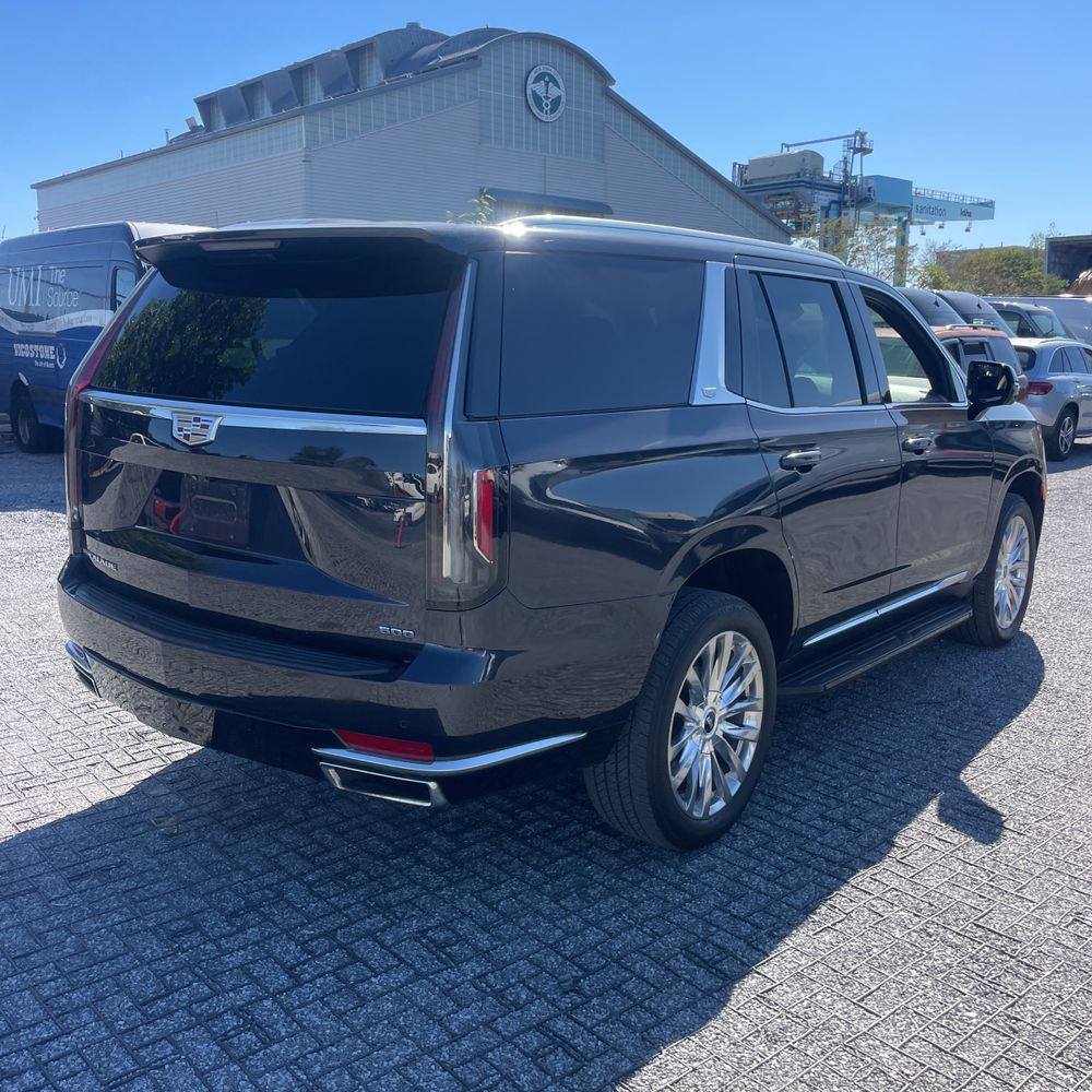2022 Cadillac Escalade Premium Luxury