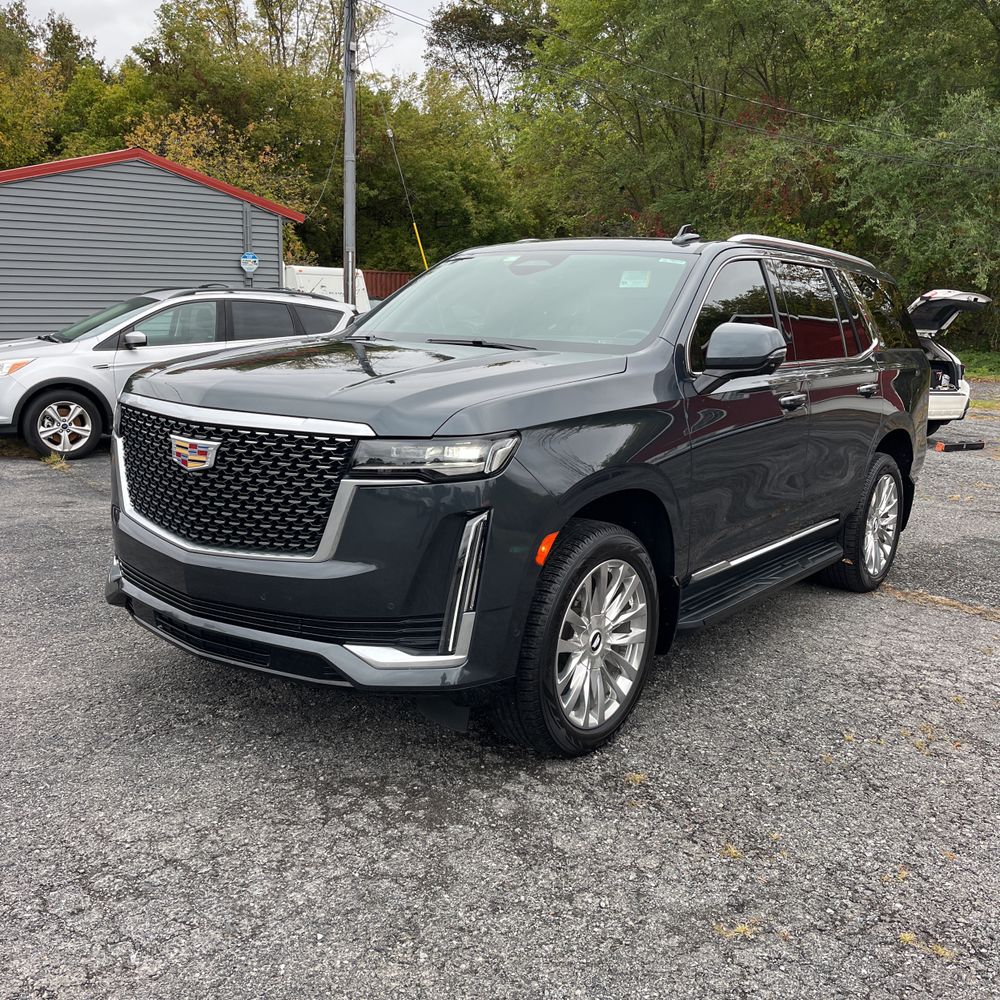2022 Cadillac Escalade Premium Luxury