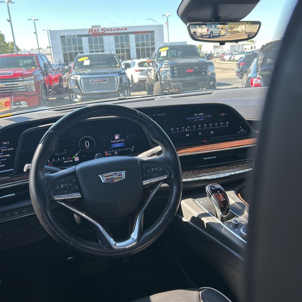 2023 Cadillac Escalade Premium Luxury