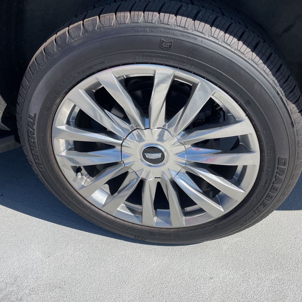 2022 Cadillac Escalade Premium Luxury