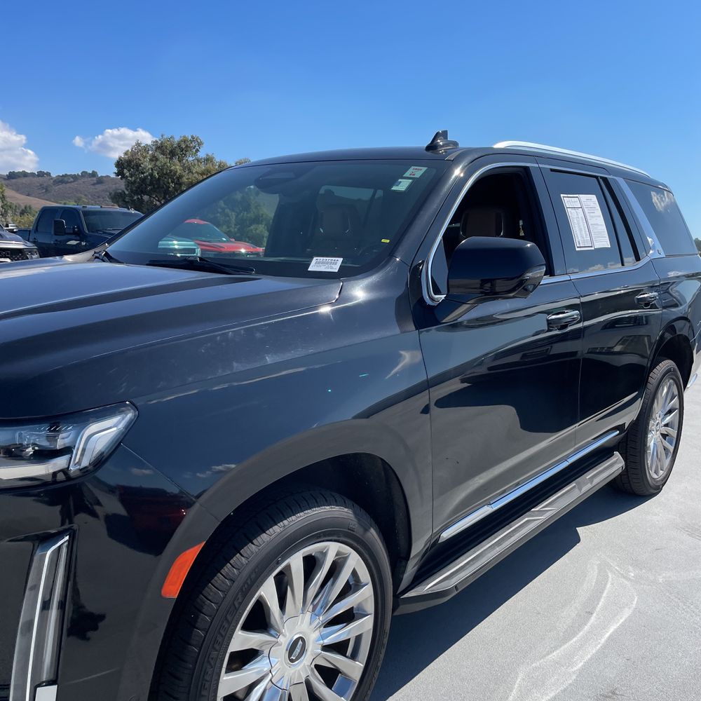 2022 Cadillac Escalade Premium Luxury
