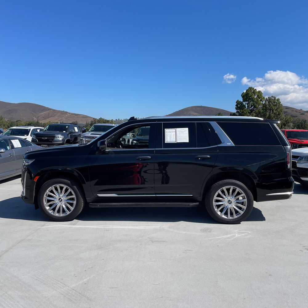 2022 Cadillac Escalade Premium Luxury