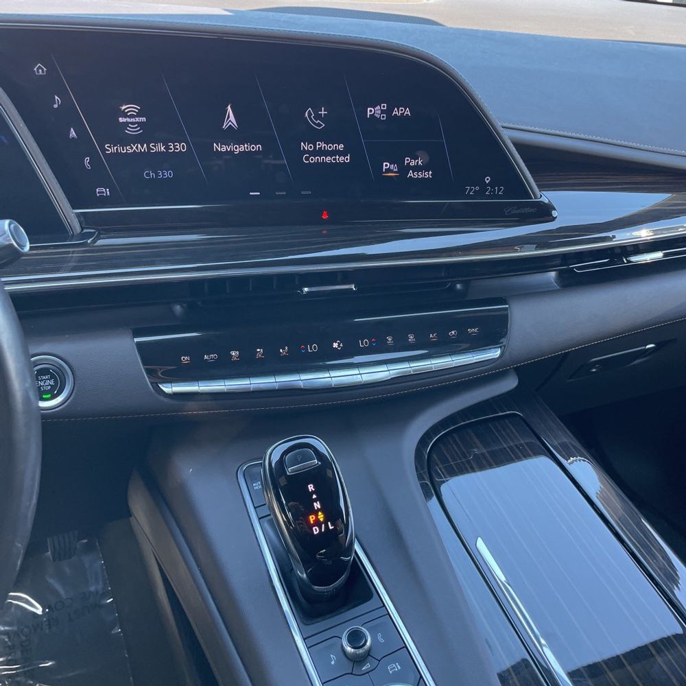 2022 Cadillac Escalade Premium Luxury