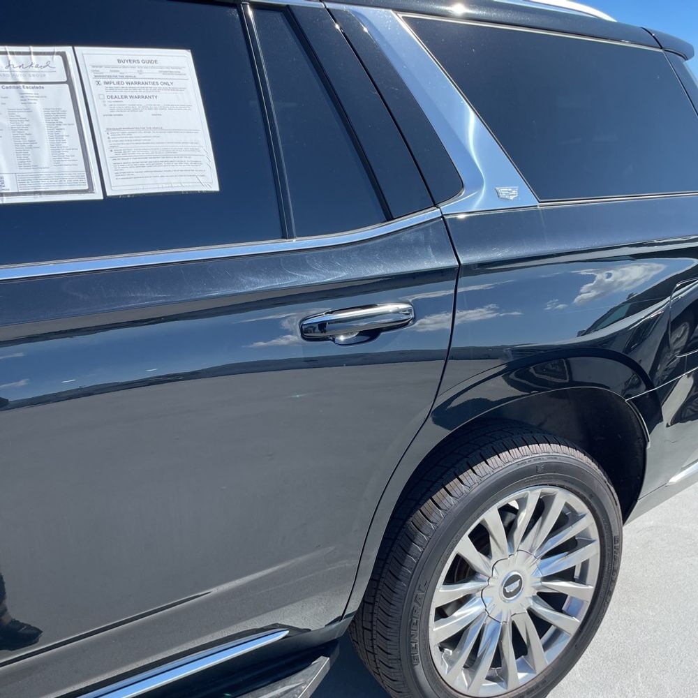 2022 Cadillac Escalade Premium Luxury