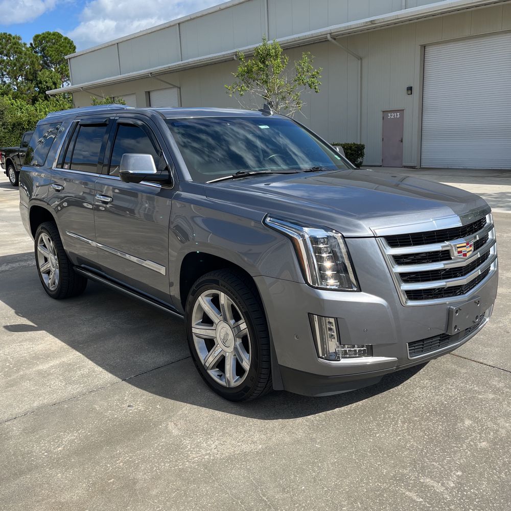 2018 Cadillac Escalade Premium Luxury