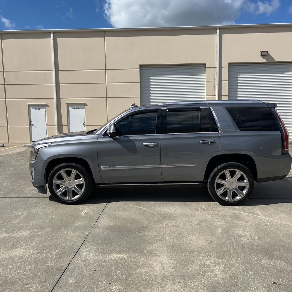 2018 Cadillac Escalade Premium Luxury