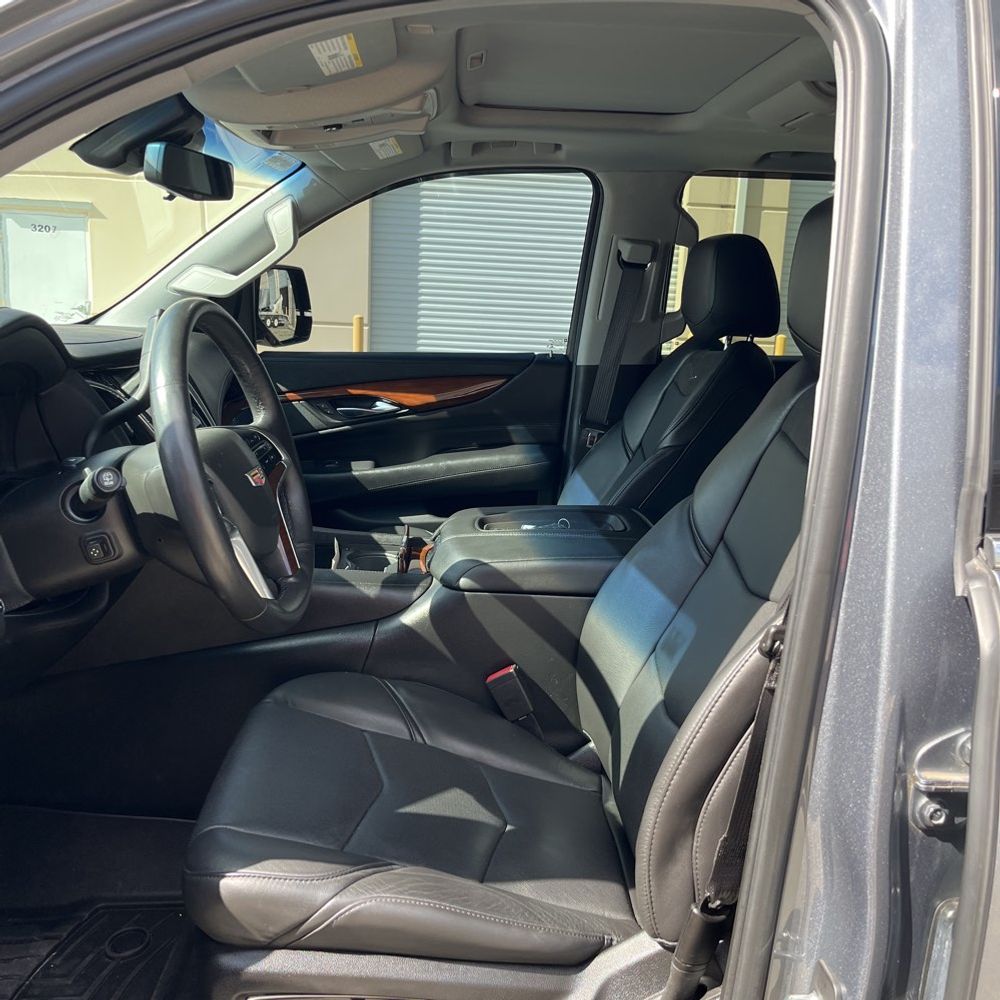 2018 Cadillac Escalade Premium Luxury