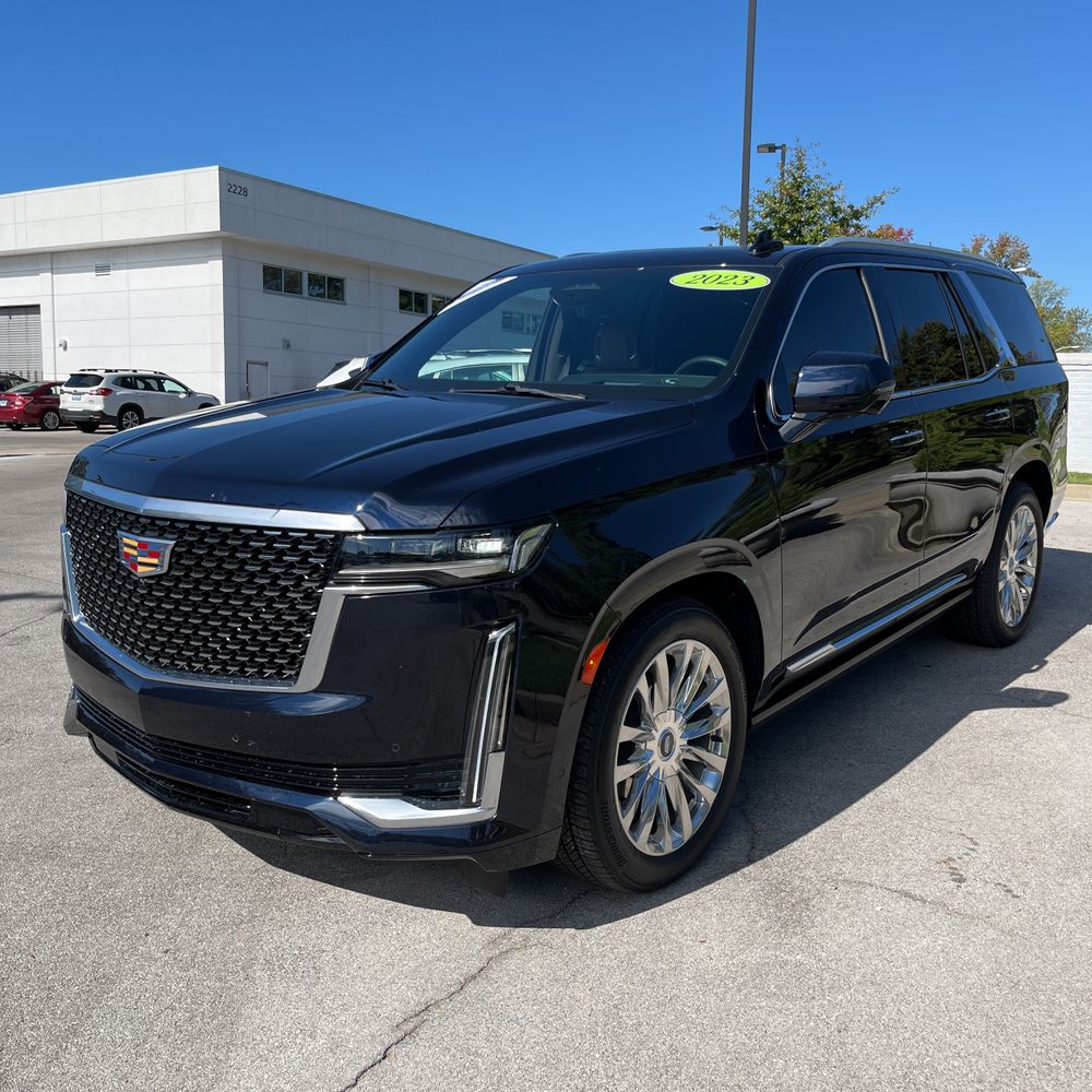 2023 Cadillac Escalade Premium Luxury