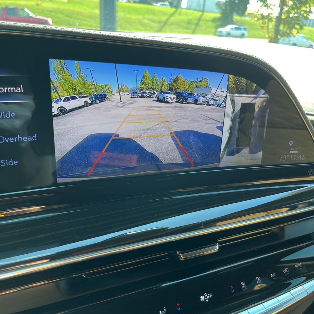 2023 Cadillac Escalade Premium Luxury