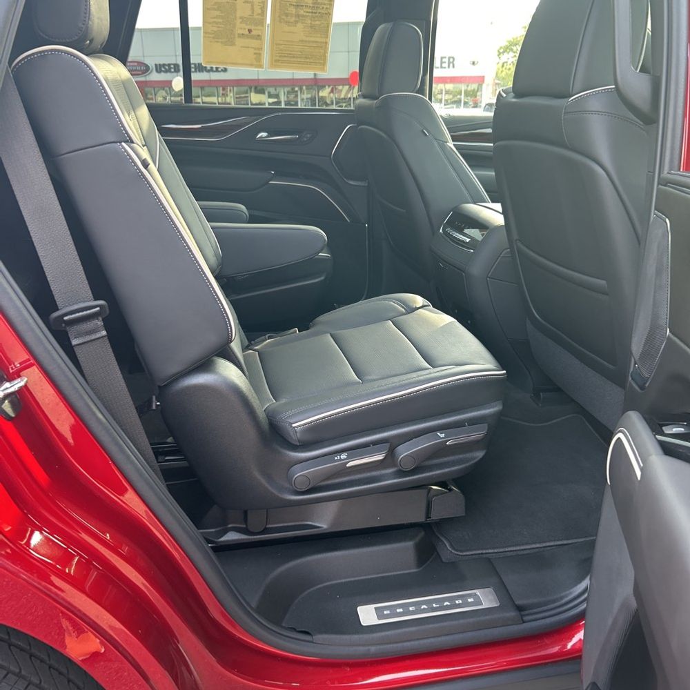 2024 Cadillac Escalade Premium Luxury