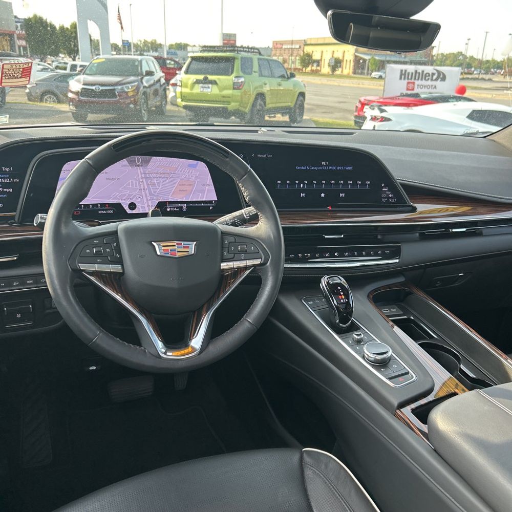 2024 Cadillac Escalade Premium Luxury