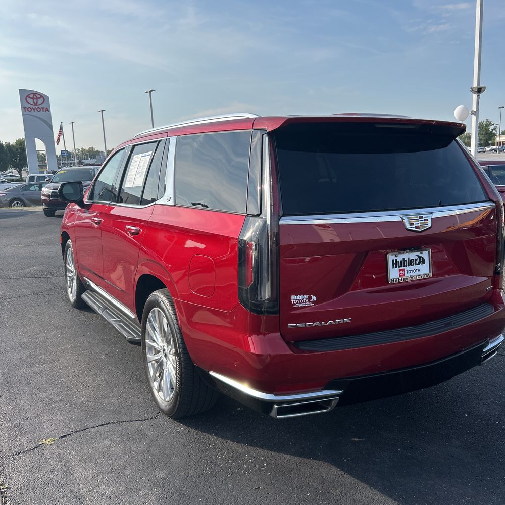 2024 Cadillac Escalade Premium Luxury