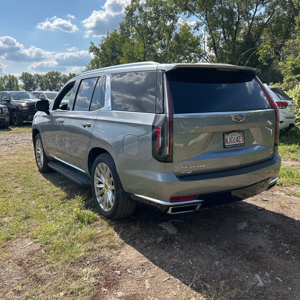 2024 Cadillac Escalade Premium Luxury