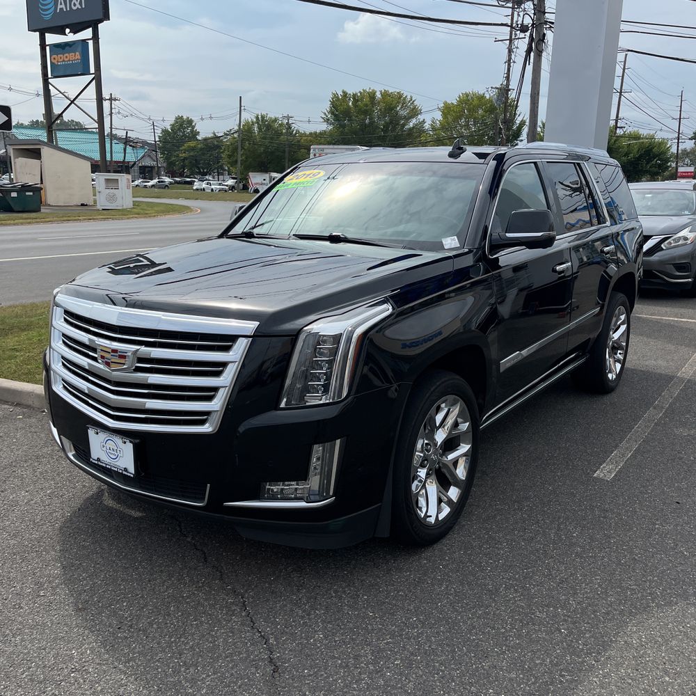 2019 Cadillac Escalade Platinum