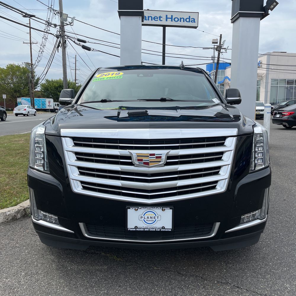 2019 Cadillac Escalade Platinum