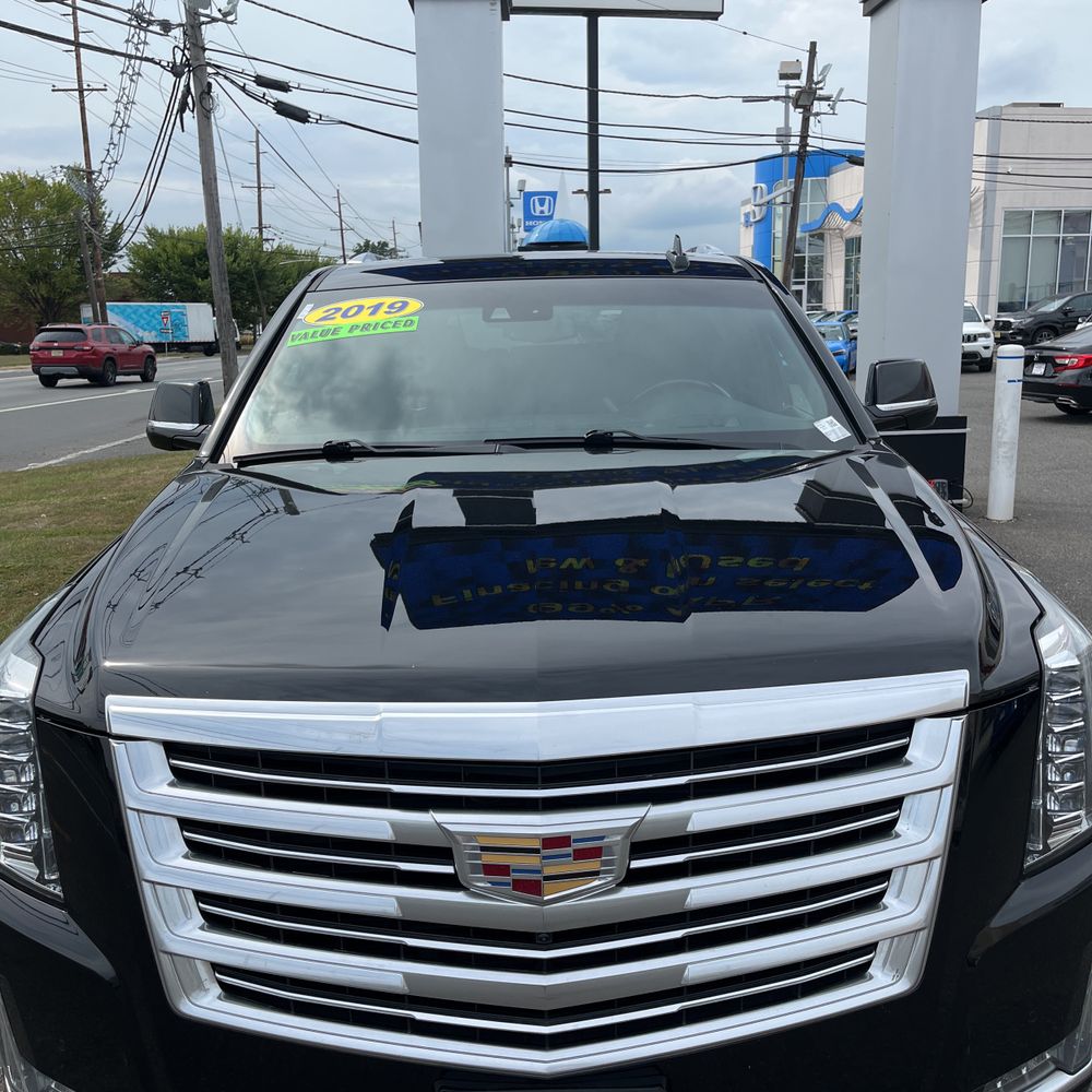 2019 Cadillac Escalade Platinum