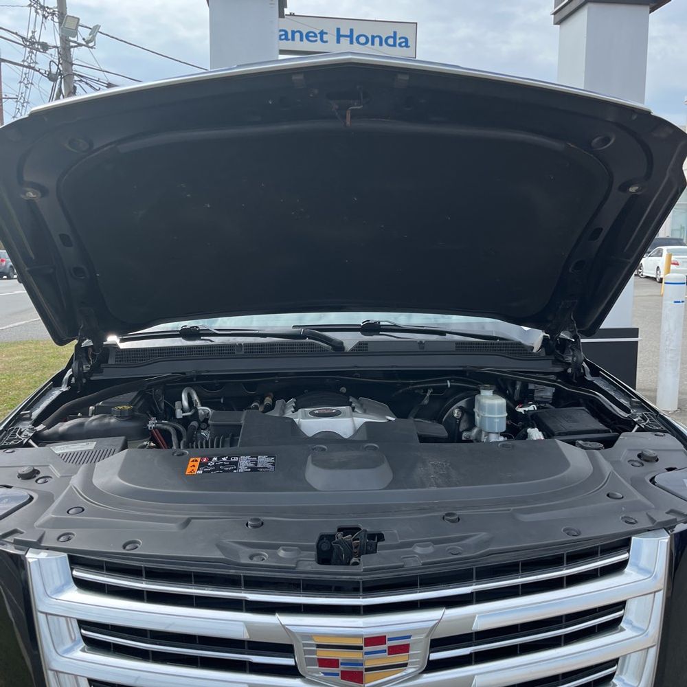 2019 Cadillac Escalade Platinum