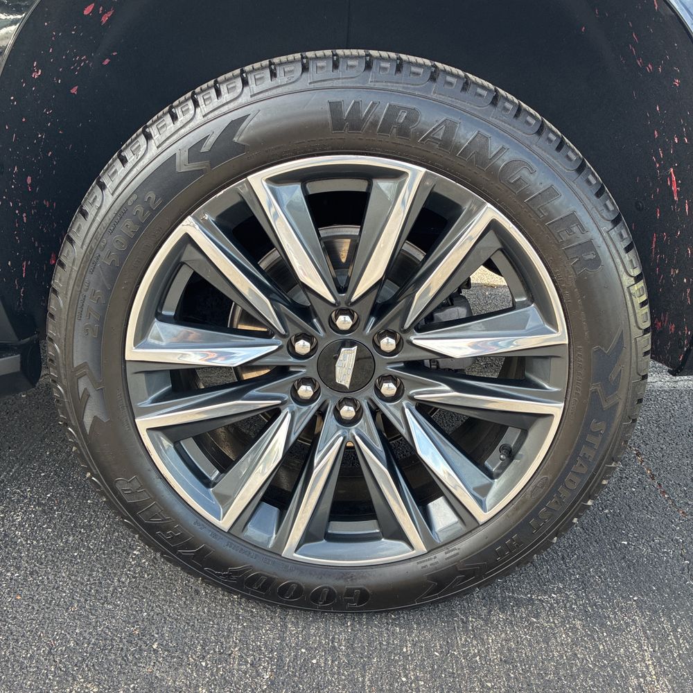2023 Cadillac Escalade Sport
