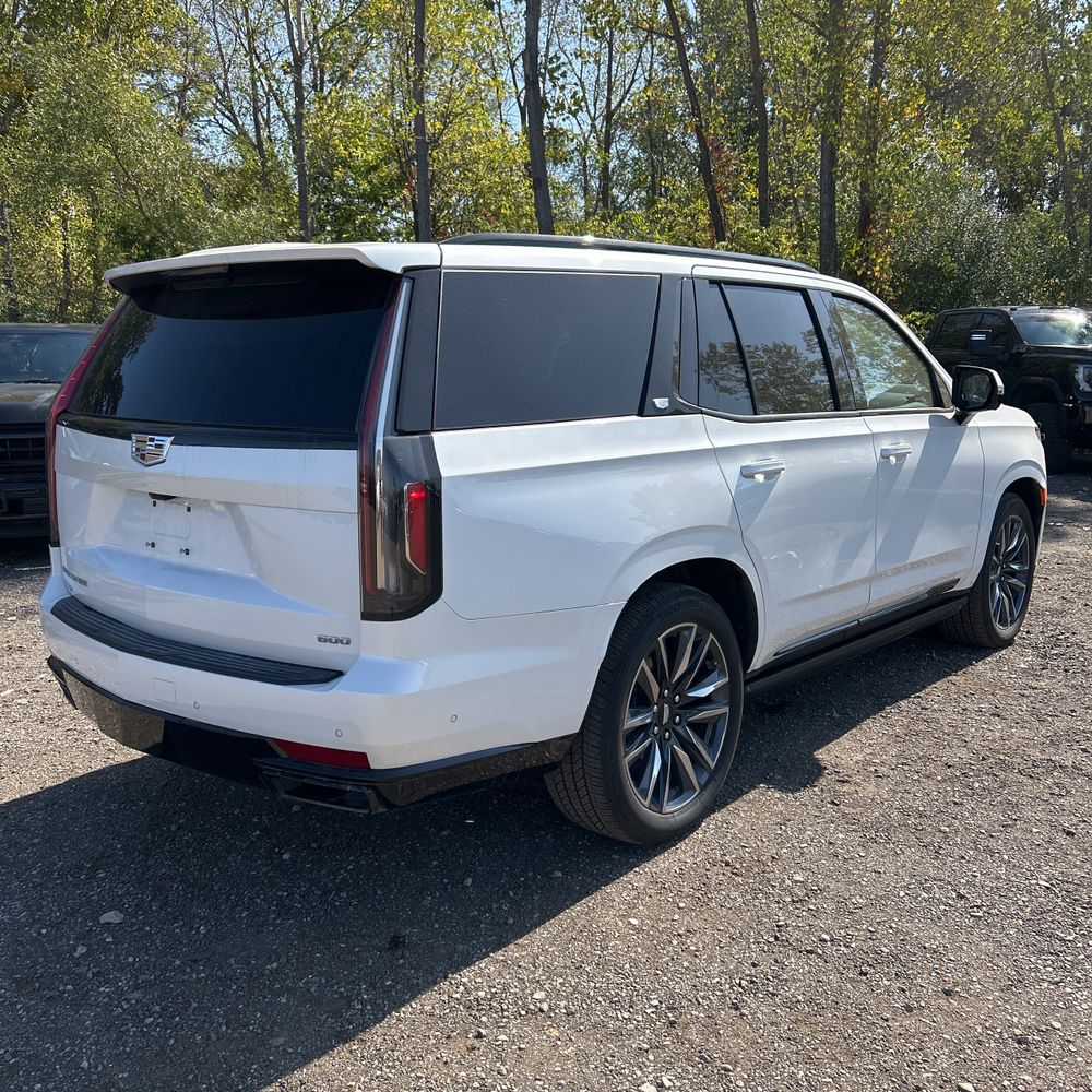 2024 Cadillac Escalade Sport