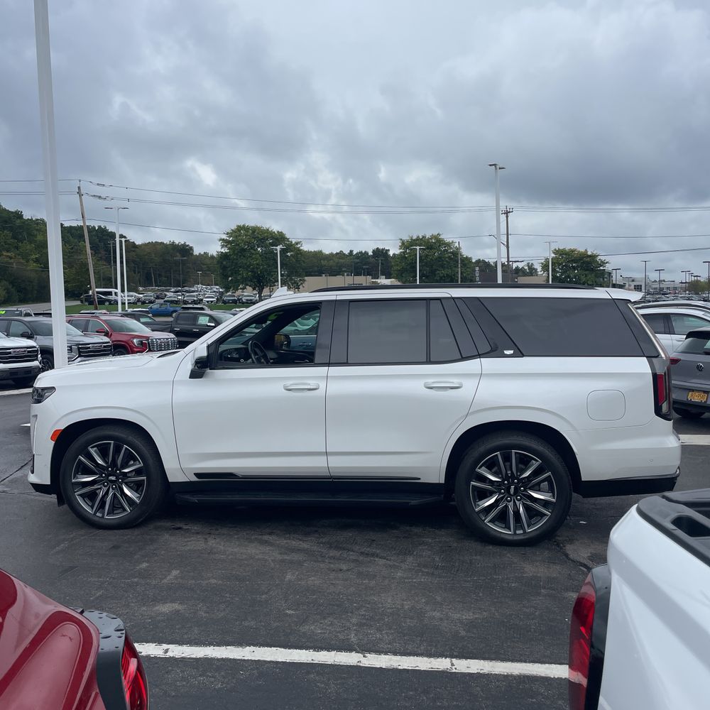 2021 Cadillac Escalade Sport