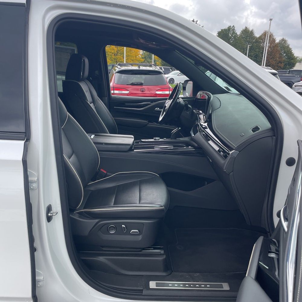 2021 Cadillac Escalade Sport