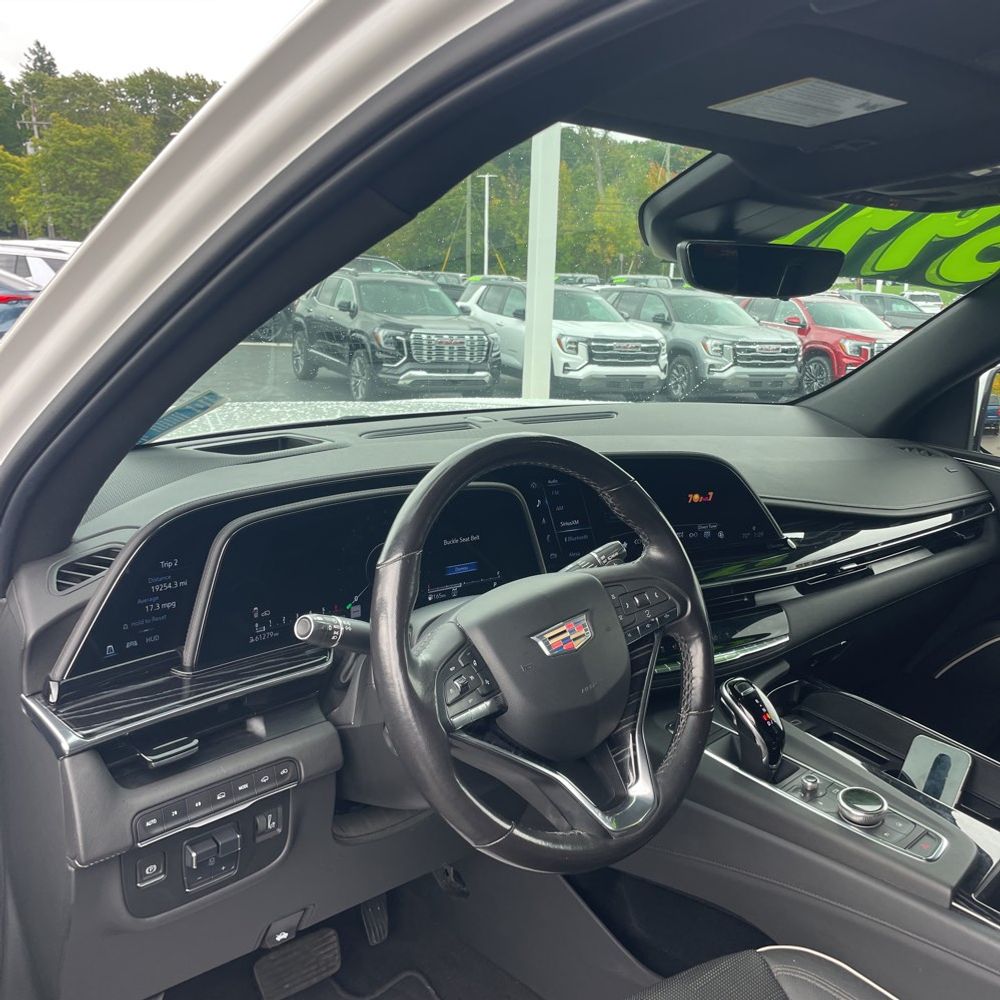 2021 Cadillac Escalade Sport