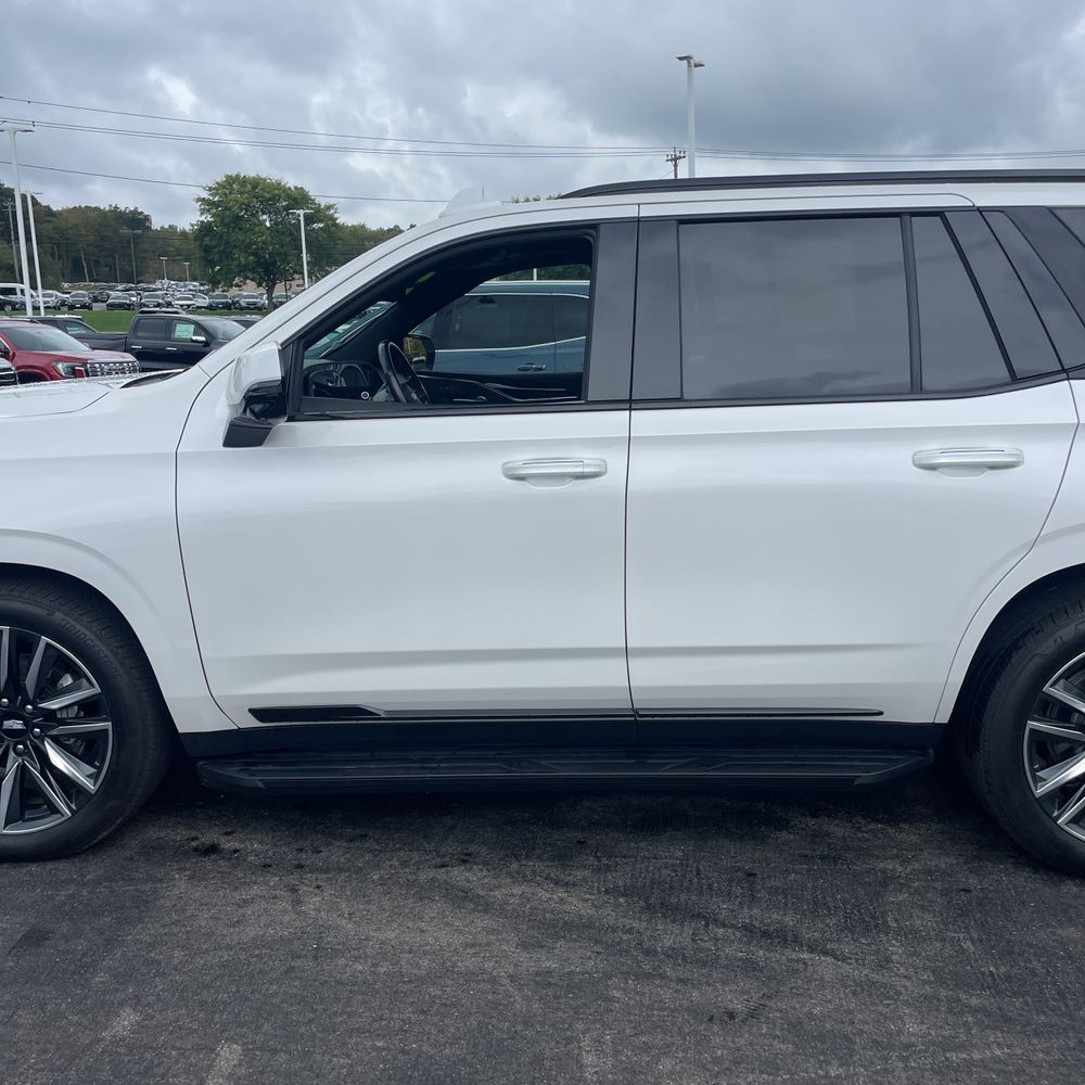 2021 Cadillac Escalade Sport