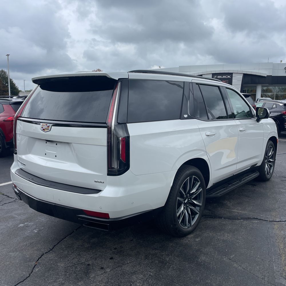 2021 Cadillac Escalade Sport