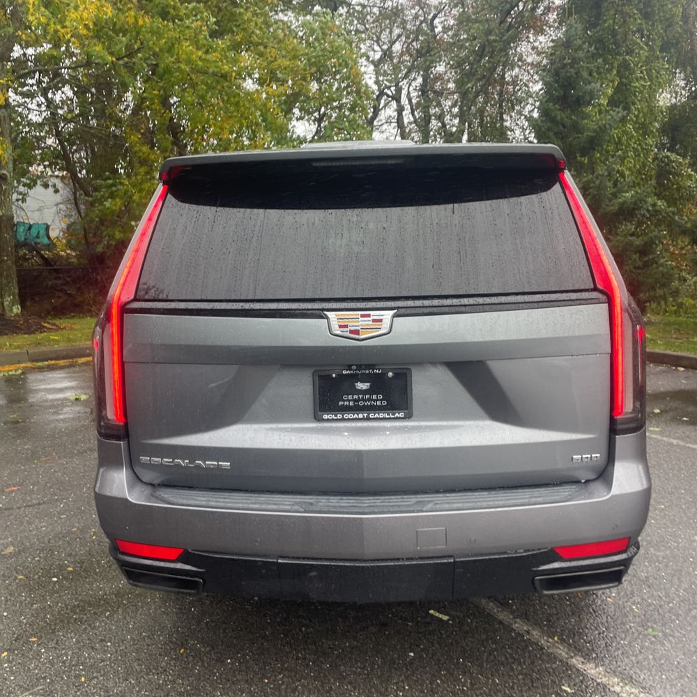 2021 Cadillac Escalade Sport