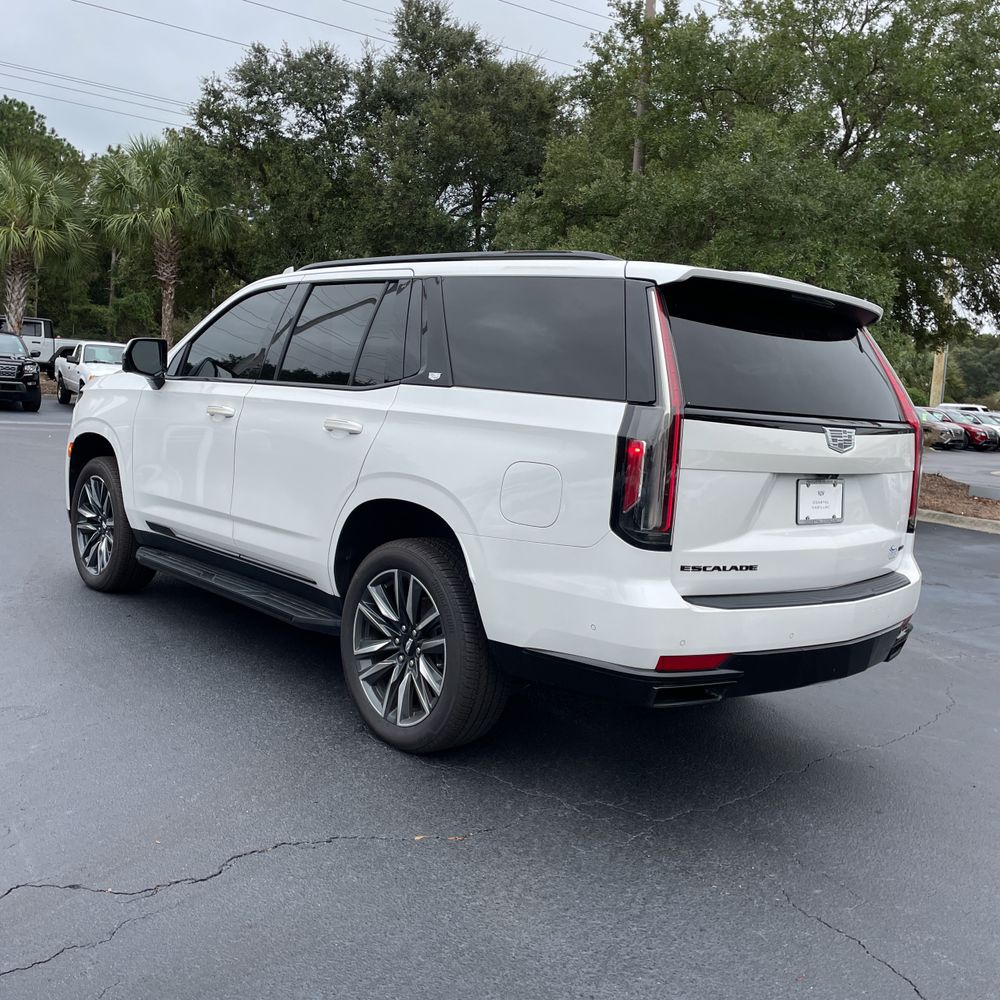 2021 Cadillac Escalade Sport