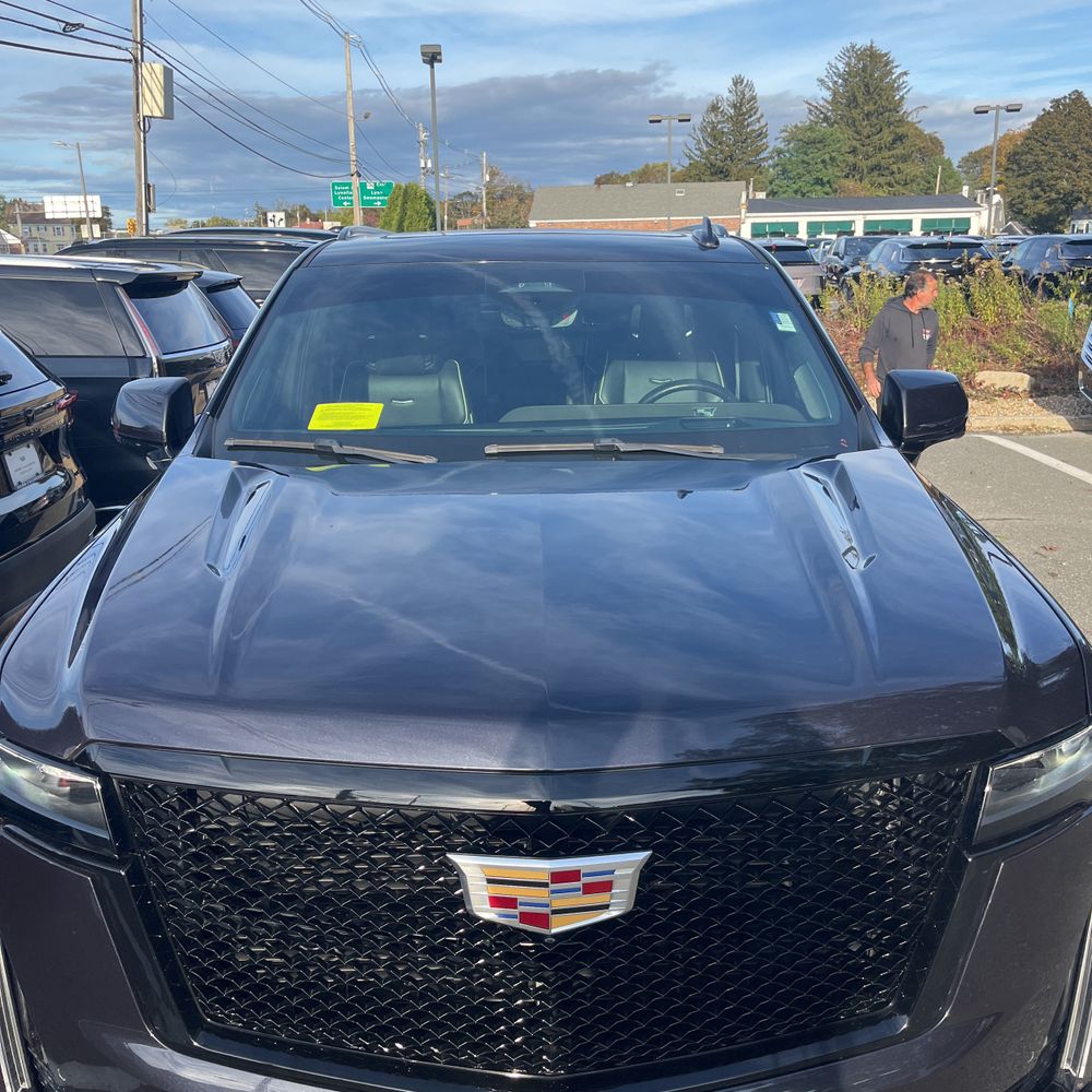 2022 Cadillac Escalade Sport