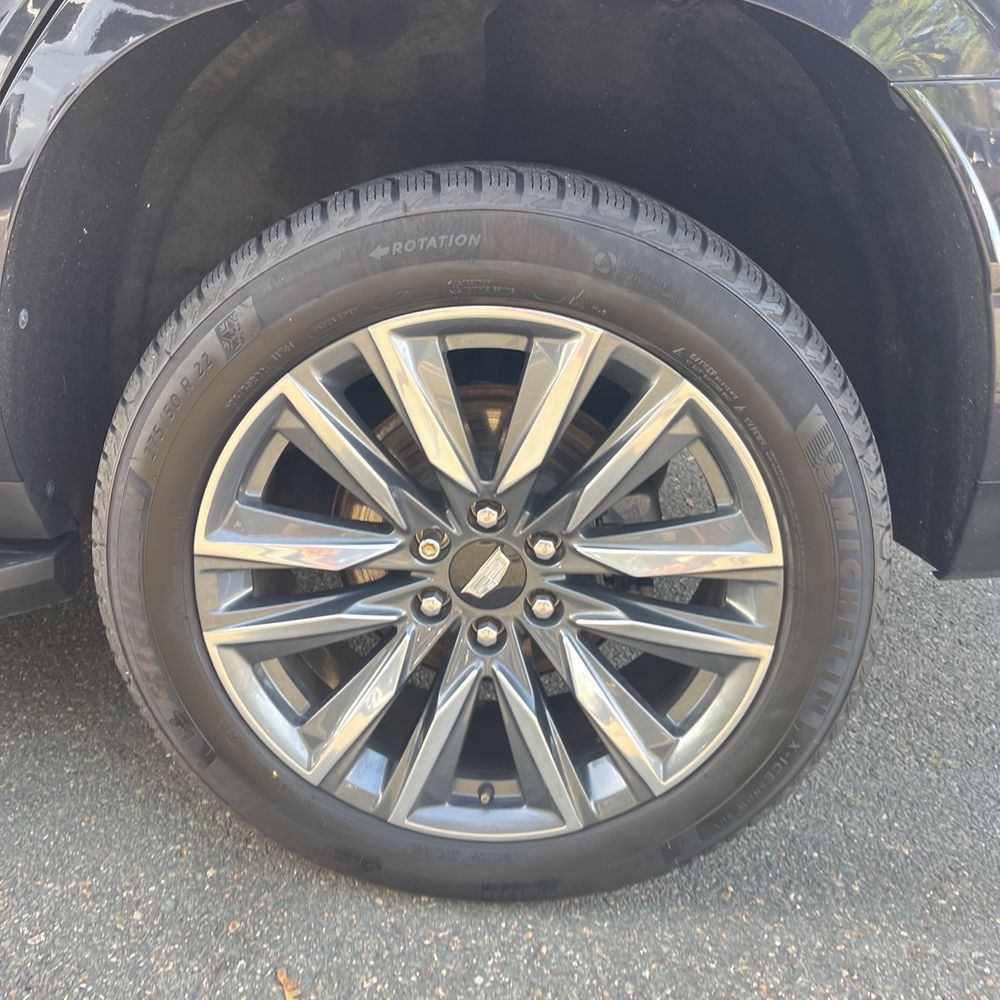 2022 Cadillac Escalade Sport