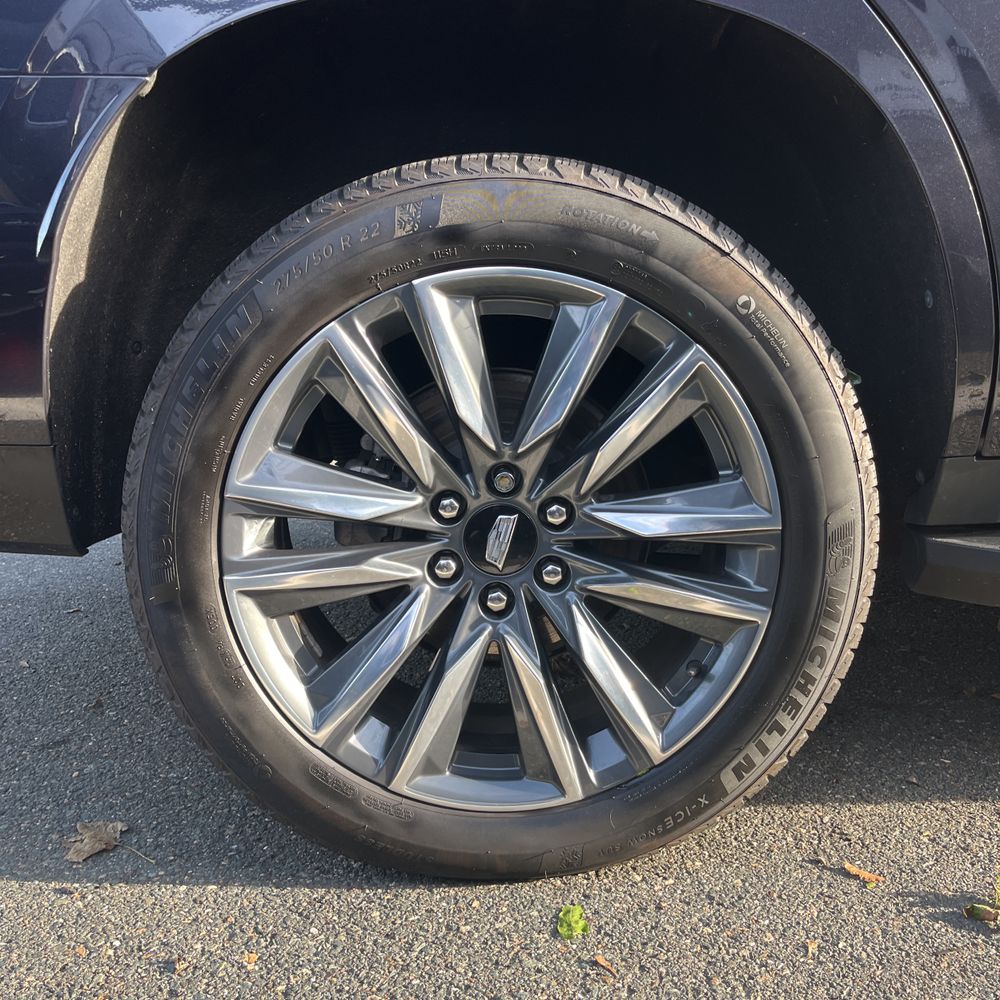 2022 Cadillac Escalade Sport