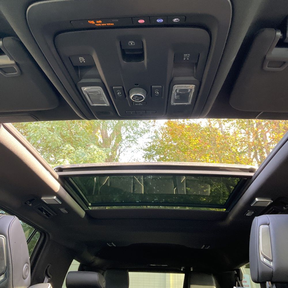 2022 Cadillac Escalade Sport