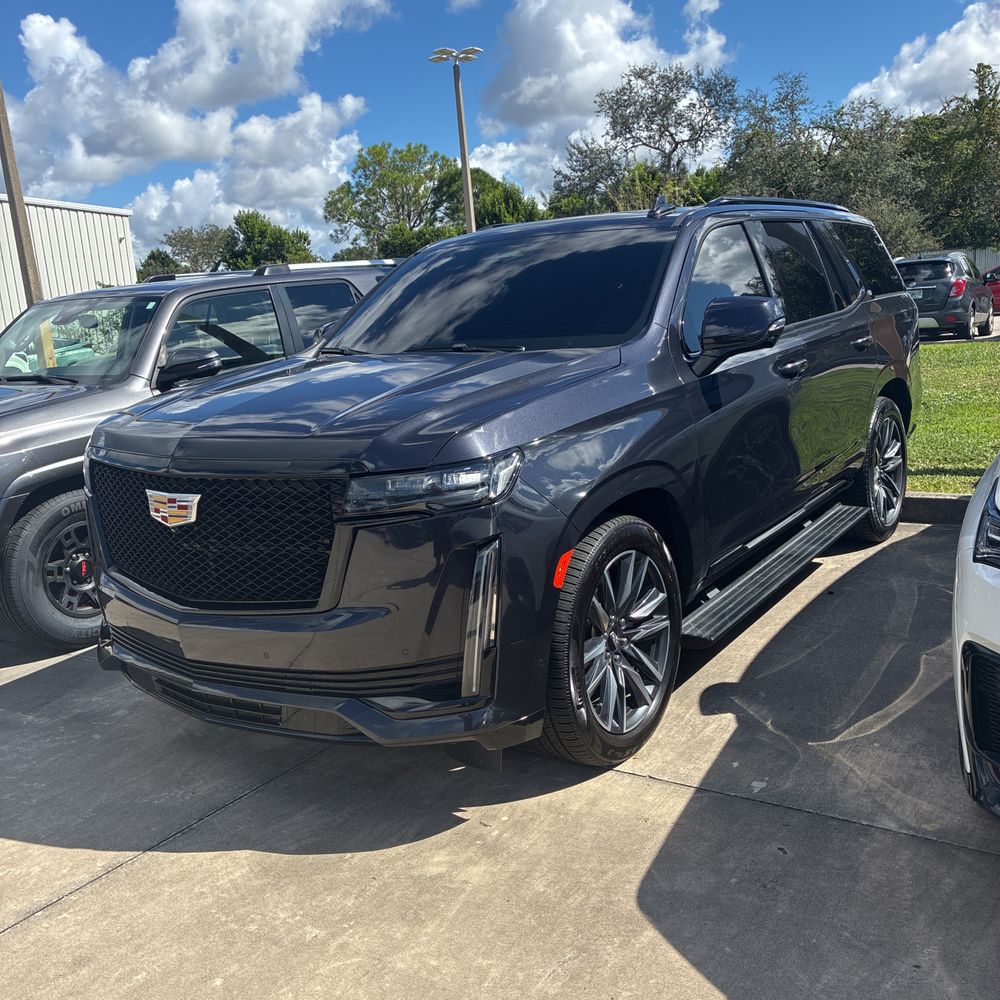 2023 Cadillac Escalade Sport Platinum