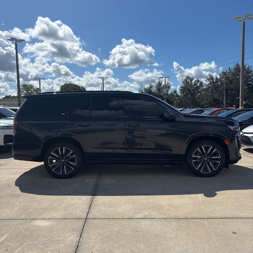 2023 Cadillac Escalade Sport Platinum