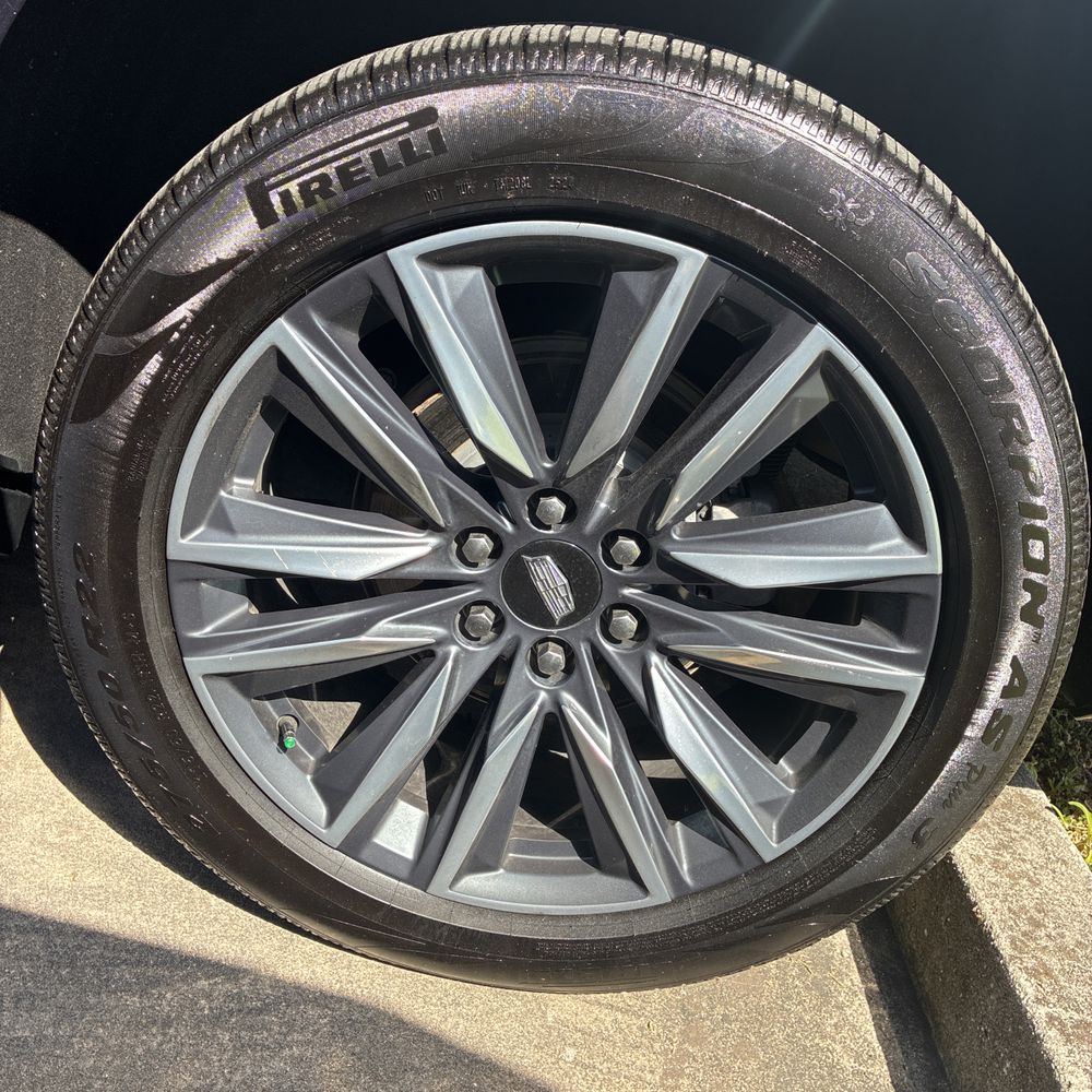 2023 Cadillac Escalade Sport Platinum
