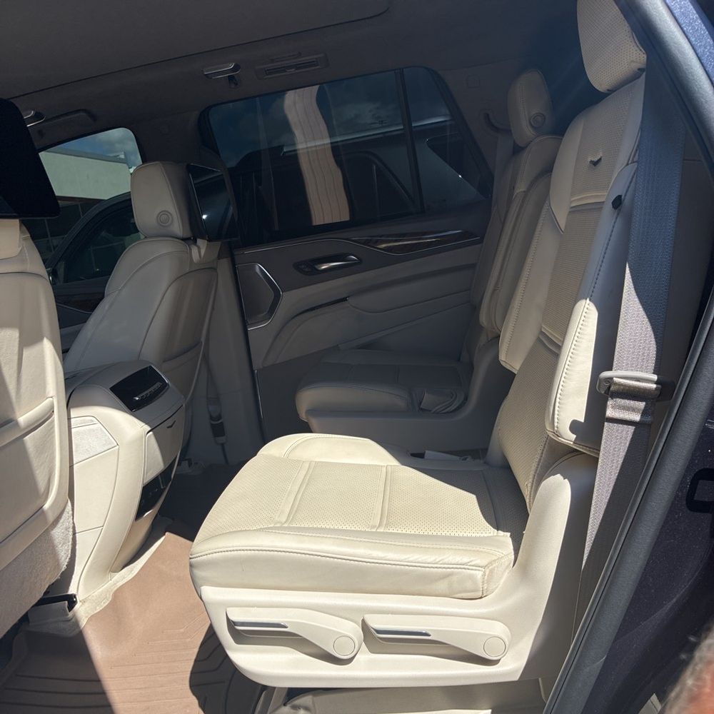 2023 Cadillac Escalade Sport Platinum