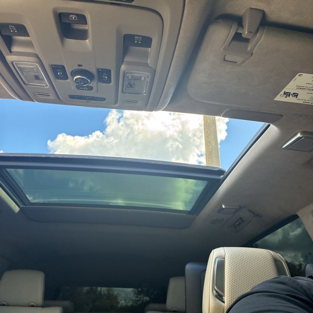 2023 Cadillac Escalade Sport Platinum