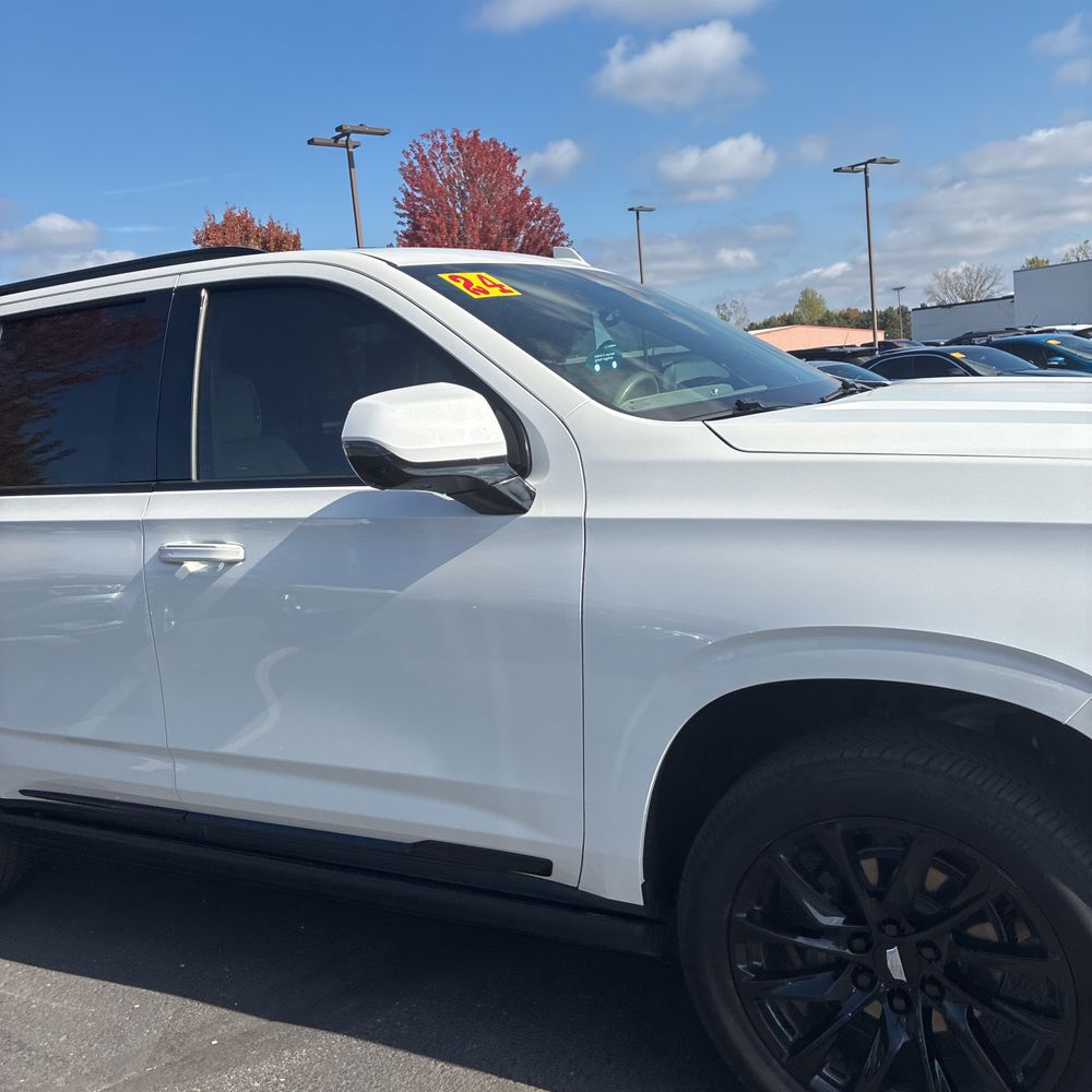 2024 Cadillac Escalade Sport Platinum