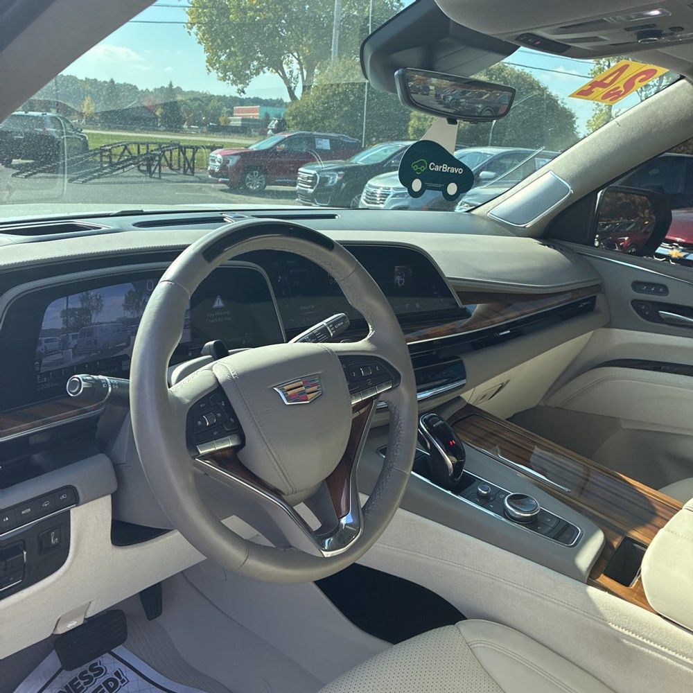 2024 Cadillac Escalade Sport Platinum