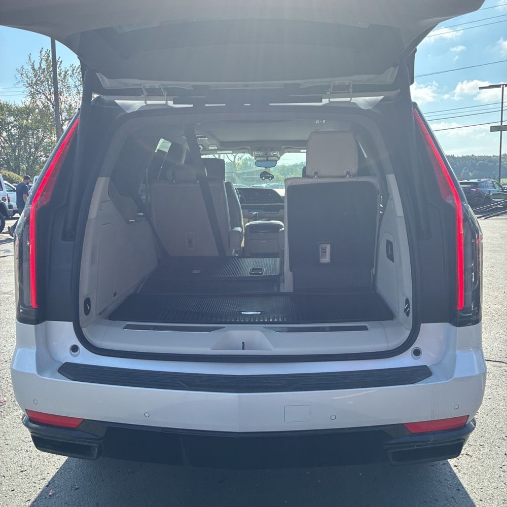 2024 Cadillac Escalade Sport Platinum