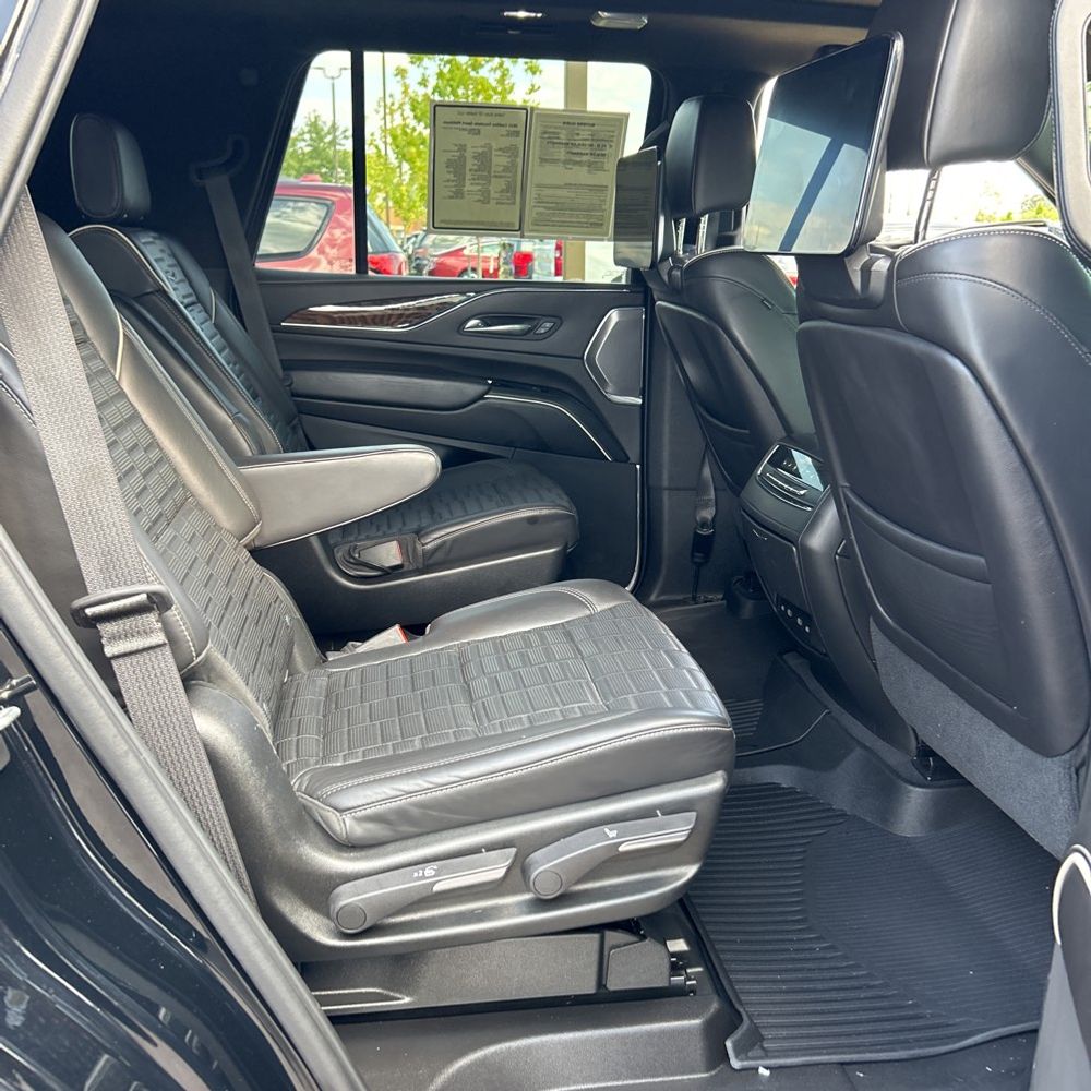 2021 Cadillac Escalade Sport Platinum